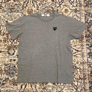 COMME DES GARCONS PLAY BASIC LOGO TEE SIZE XXL